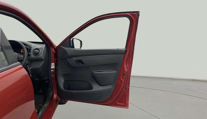 2016 Renault Kwid RXT 1.0, Petrol, Manual, 61,854 km, RHS Front Door