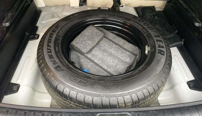 2019 KIA SELTOS HTX 1.5 PETROL, Petrol, Manual, 52,090 km, Spare Tyre