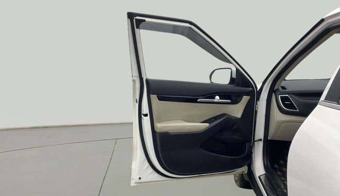 2019 KIA SELTOS HTX 1.5 PETROL, Petrol, Manual, 52,090 km, LHS Front Door