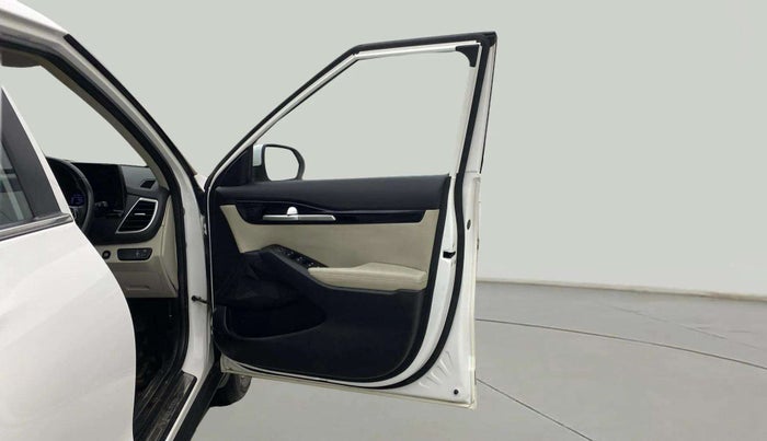 2019 KIA SELTOS HTX 1.5 PETROL, Petrol, Manual, 52,090 km, RHS Front Door