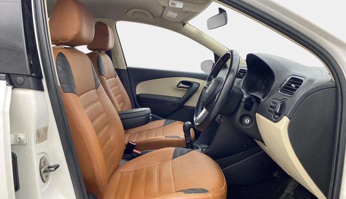 2019 Skoda Rapid AMBITION 1.6 MPI AT, Petrol, Automatic, 60,259 km, Right Side Front Door Cabin