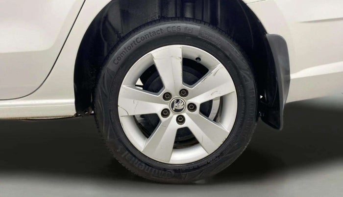 2019 Skoda Rapid AMBITION 1.6 MPI AT, Petrol, Automatic, 60,259 km, Left Rear Wheel