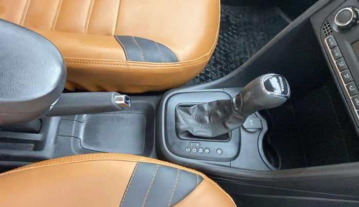 2019 Skoda Rapid AMBITION 1.6 MPI AT, Petrol, Automatic, 60,259 km, Gear Lever