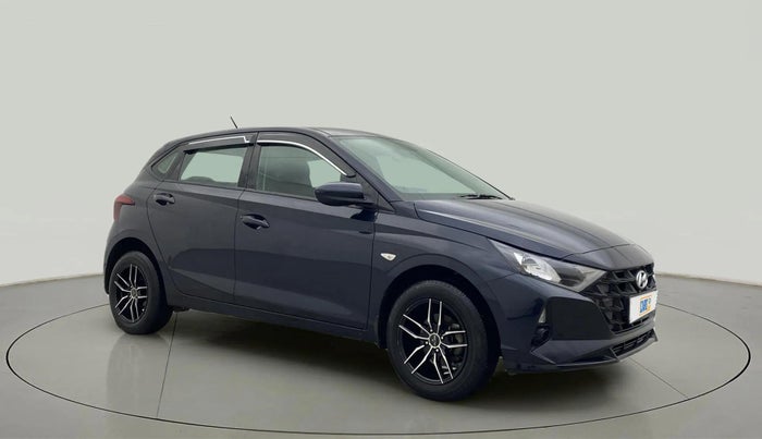2022 Hyundai NEW I20 MAGNA 1.2 MT, Petrol, Manual, 17,707 km, Right Front Diagonal