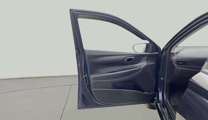2022 Hyundai NEW I20 MAGNA 1.2 MT, Petrol, Manual, 17,707 km, LHS Front Door