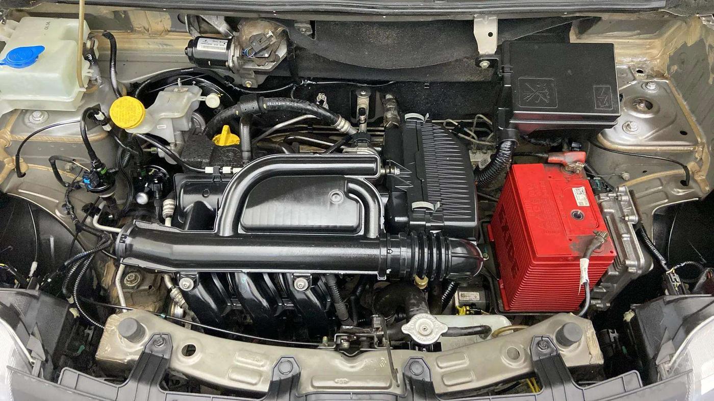 2020 Renault Kwid CLIMBER 1.0 AMT (O), Petrol, Automatic, 27,333 km, Engine View