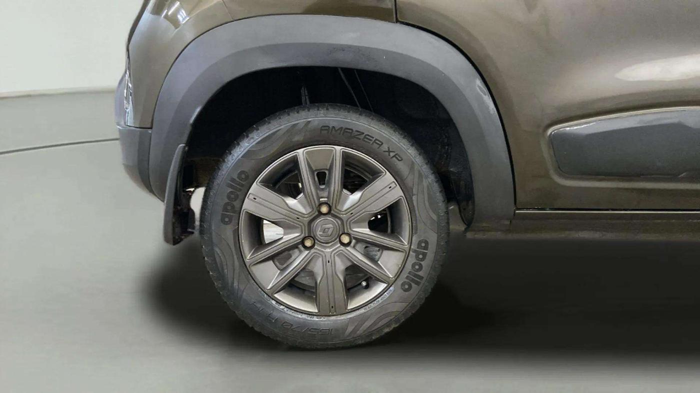 2020 Renault Kwid CLIMBER 1.0 AMT (O), Petrol, Automatic, 27,333 km, Right Rear Wheel
