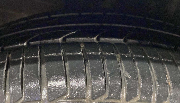 2021 Tata Tiago XZ PLUS PETROL, Petrol, Manual, 20,835 km, Right Rear Tyre Tread