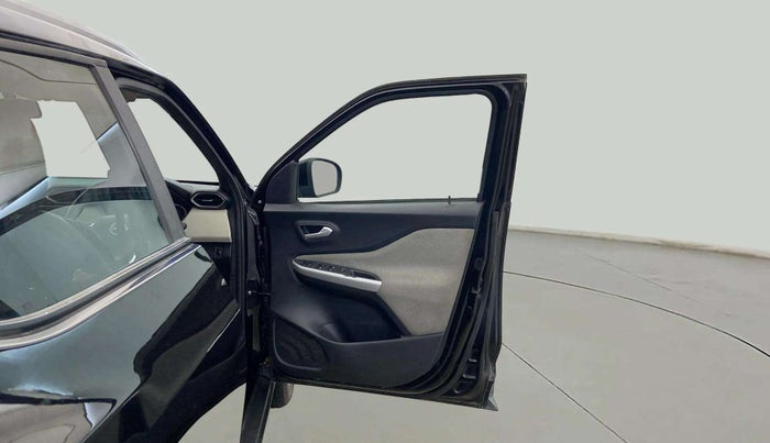 2022 Nissan MAGNITE XL, Petrol, Manual, 46,651 km, RHS Front Door