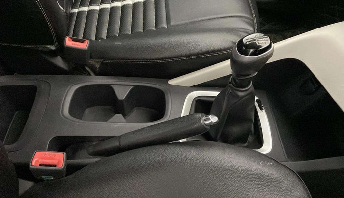 2022 Nissan MAGNITE XL, Petrol, Manual, 46,651 km, Gear Lever