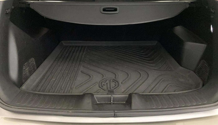 2021 MG HECTOR SHARP 1.5 DCT PETROL, Petrol, Automatic, 73,028 km, Boot Open Zoomed View