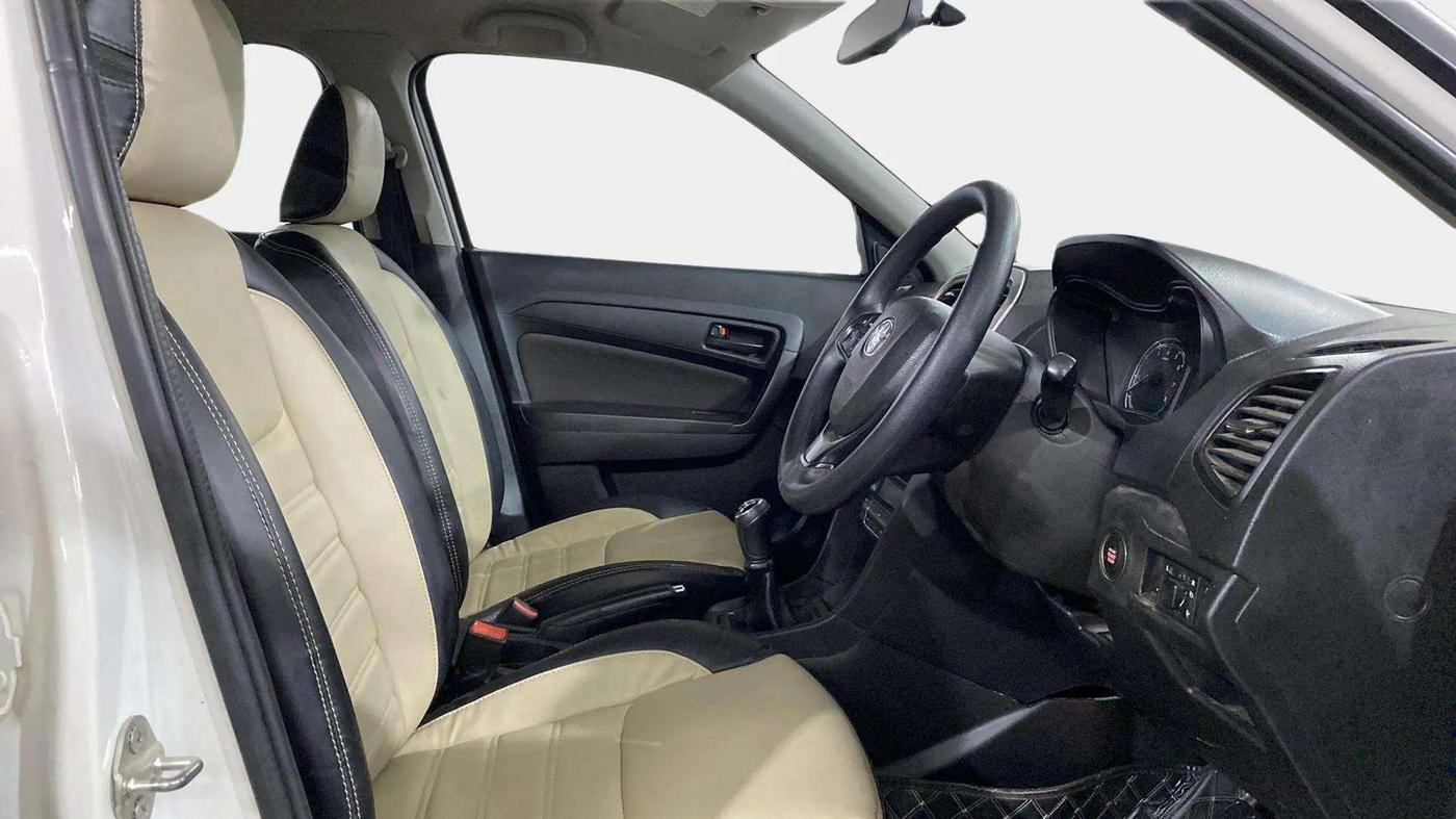 2022 Toyota URBAN CRUISER MID GRADE MT, Petrol, Manual, 44,163 km, Right Side Front Door Cabin