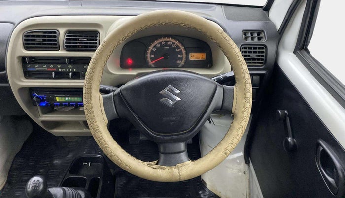 2022 Maruti Eeco 5 STR AC (O), Petrol, Manual, 26,075 km, Steering Wheel Close Up