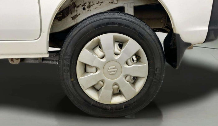 2022 Maruti Eeco 5 STR AC (O), Petrol, Manual, 26,075 km, Left Rear Wheel
