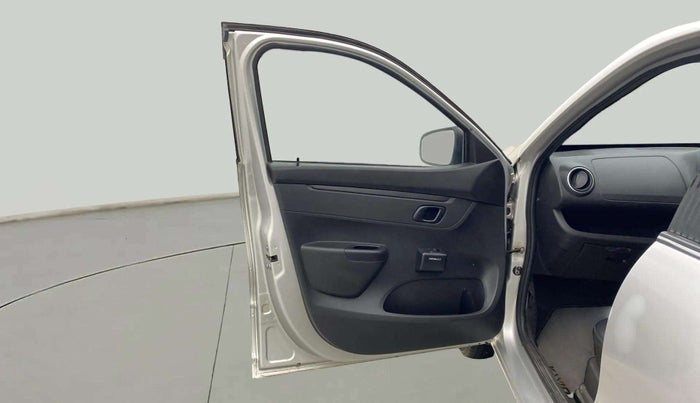 2017 Renault Kwid RXL, Petrol, Manual, 24,882 km, LHS Front Door