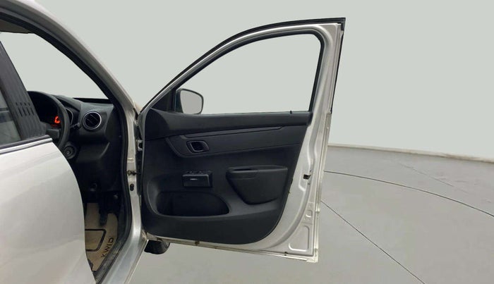 2017 Renault Kwid RXL, Petrol, Manual, 24,882 km, RHS Front Door