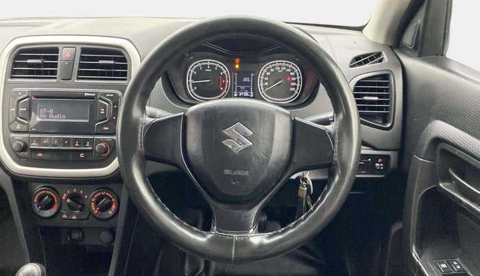2020 Maruti Vitara Brezza LXI, Petrol, Manual, 64,648 km, Steering Wheel Close Up