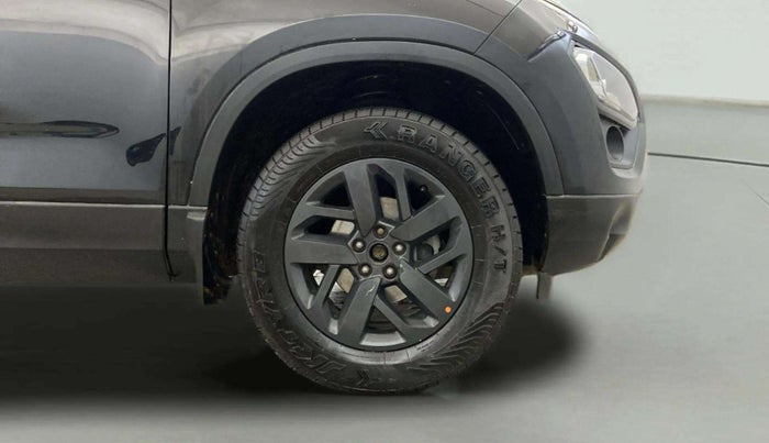 2021 Tata Harrier XTA PLUS 2.0L KRYOTEC DARK EDITION, Diesel, Automatic, 72,452 km, Right Front Wheel