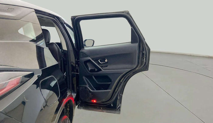 2021 Tata Harrier XTA PLUS 2.0L KRYOTEC DARK EDITION, Diesel, Automatic, 72,452 km, RHS Rear Door
