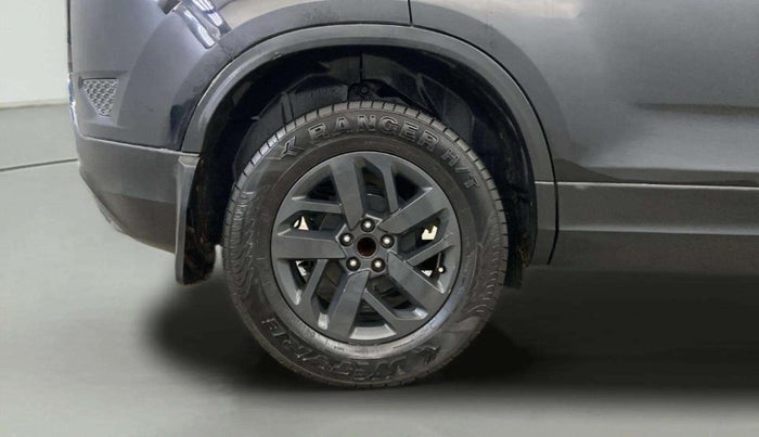 2021 Tata Harrier XTA PLUS 2.0L KRYOTEC DARK EDITION, Diesel, Automatic, 72,452 km, Right Rear Wheel