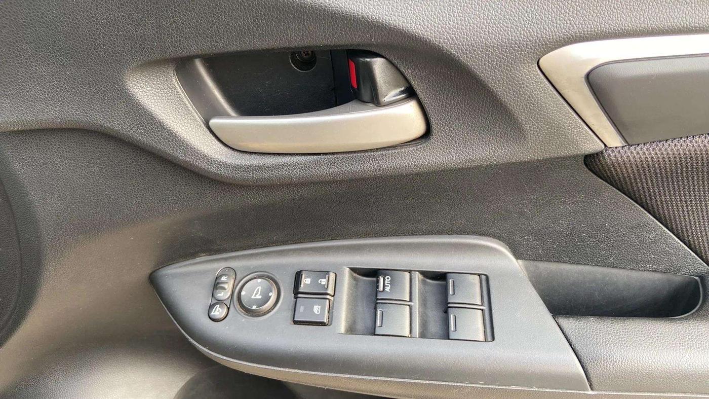 2020 Honda WR-V 1.5L I-DTEC VX MT, Diesel, Manual, 86,870 km, Driver Side Door Panels Control