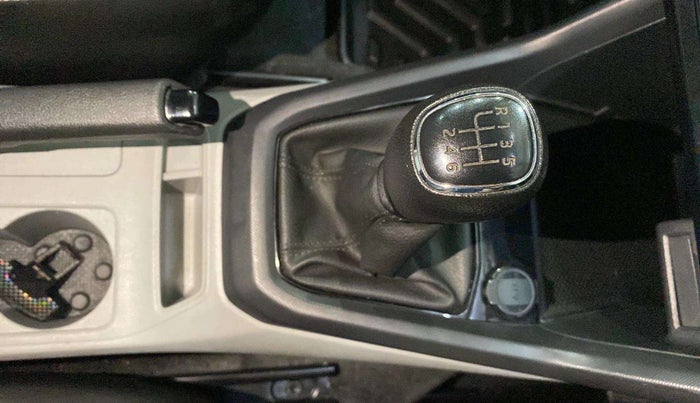 2022 Skoda KUSHAQ ACTIVE 1.0L TSI MT, Petrol, Manual, 17,964 km, Gear Lever