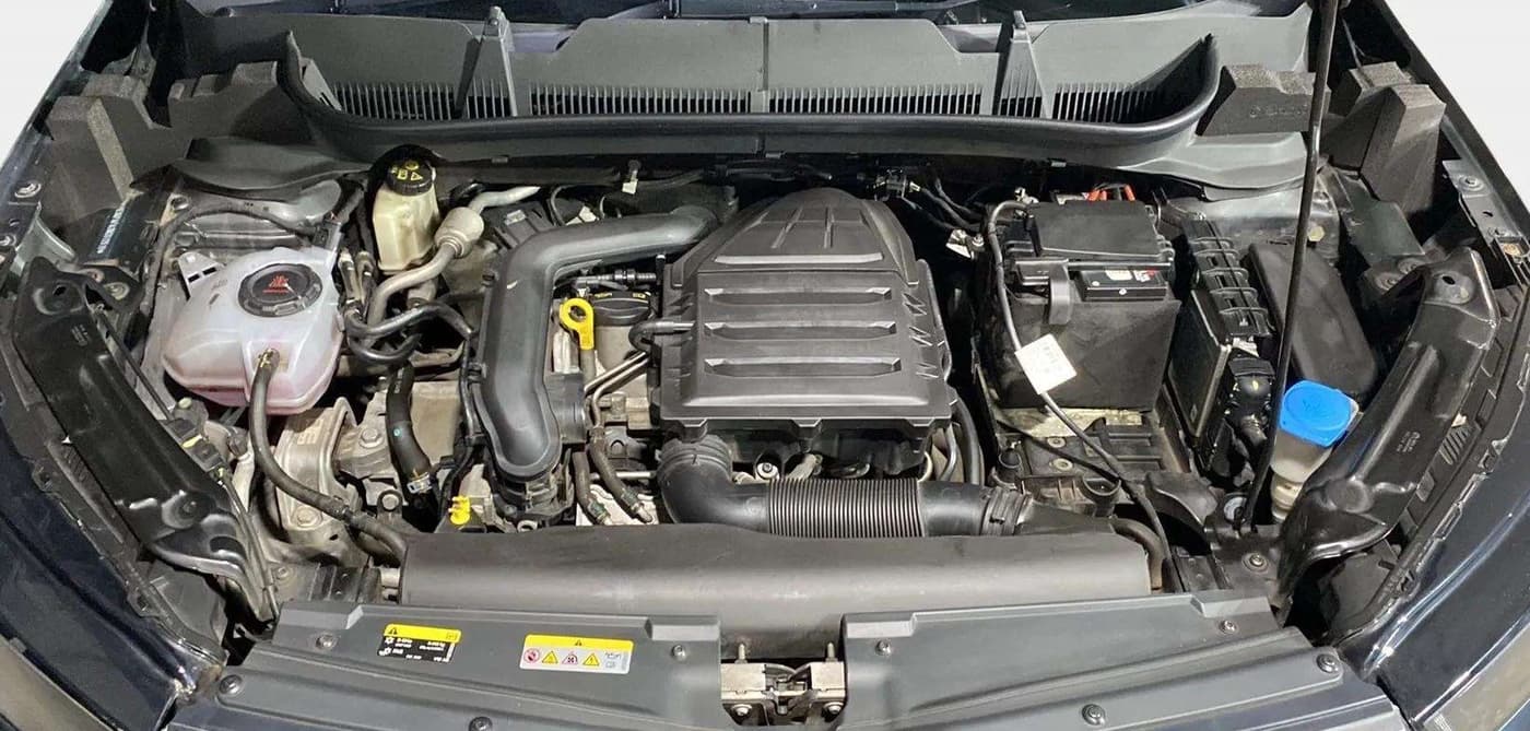 2022 Skoda KUSHAQ ACTIVE 1.0L TSI MT, Petrol, Manual, 18,130 km, Open Bonet