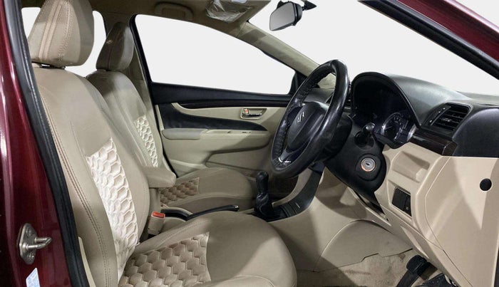 2016 Maruti Ciaz VXI (O), Petrol, Manual, 61,267 km, Right Side Front Door Cabin