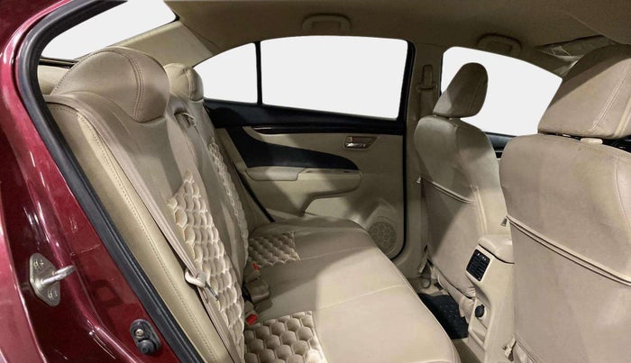 2016 Maruti Ciaz VXI (O), Petrol, Manual, 61,267 km, Right Side Rear Door Cabin