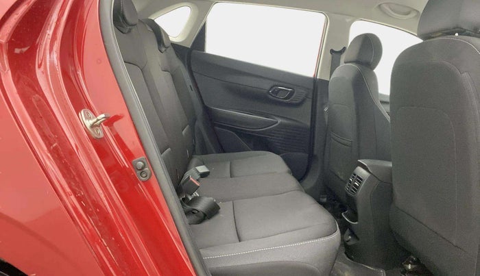 2021 Hyundai NEW I20 SPORTZ 1.2 AT, Petrol, Automatic, 17,241 km, Right Side Rear Door Cabin