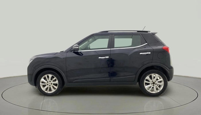 2019 Mahindra XUV300 W8 1.5 DIESEL, Diesel, Manual, 77,235 km, Left Side