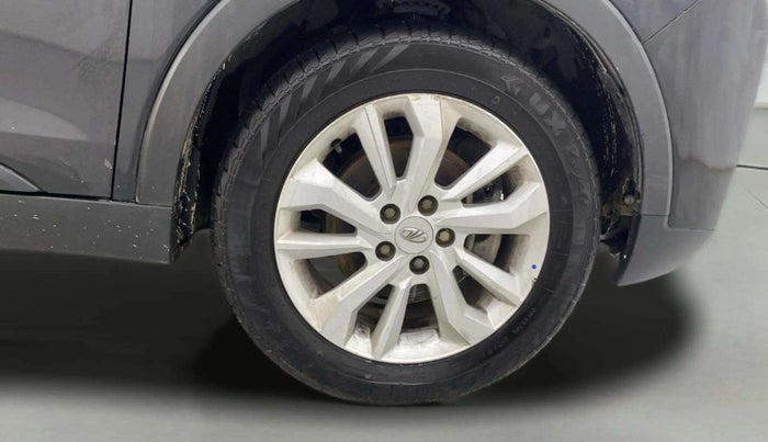 2019 Mahindra XUV300 W8 1.5 DIESEL, Diesel, Manual, 77,235 km, Right Front Wheel