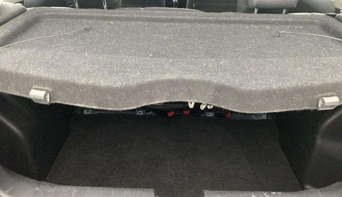 2018 Maruti Baleno DELTA PETROL 1.2, Petrol, Manual, 28,353 km, Boot Inside