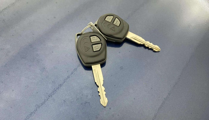 2018 Maruti Baleno DELTA PETROL 1.2, Petrol, Manual, 28,353 km, Key Close Up