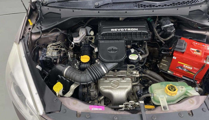 2017 Tata Tiago XZ PETROL, Petrol, Manual, 87,716 km, Engine View - Right