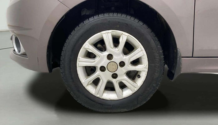 2017 Tata Tiago XZ PETROL, Petrol, Manual, 87,716 km, Left Front Wheel