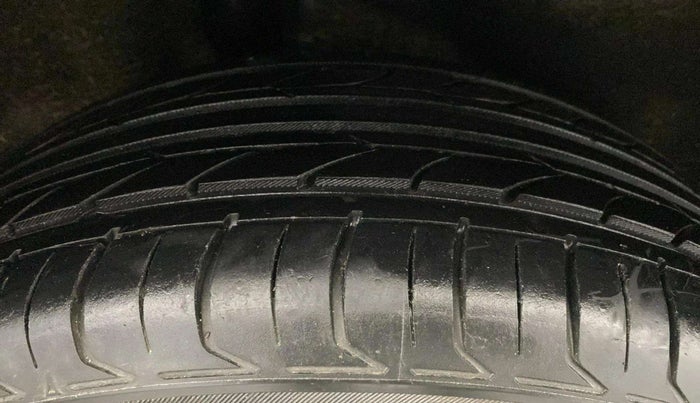 2018 Ford Ecosport TITANIUM + 1.5L PETROL AT, Petrol, Automatic, 53,629 km, Right Rear Tyre Tread