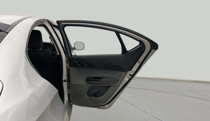 2017 Tata TIGOR XT PETROL, Petrol, Manual, 70,394 km, RHS Rear Door
