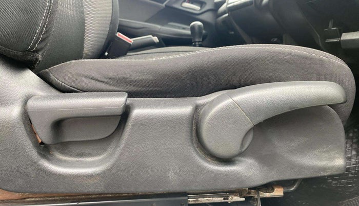 2017 Honda WR-V 1.2L I-VTEC VX MT, Petrol, Manual, 94,989 km, Driver Side Adjustment Panel