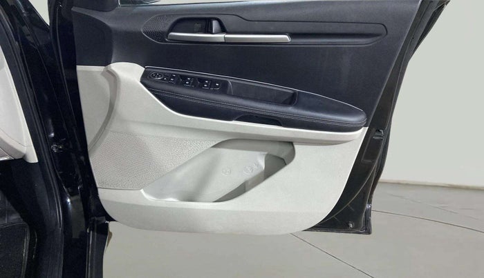 2023 KIA SONET HTX 1.5 DIESEL IMT, Diesel, Manual, 25,439 km, Driver Side Door Panels Control