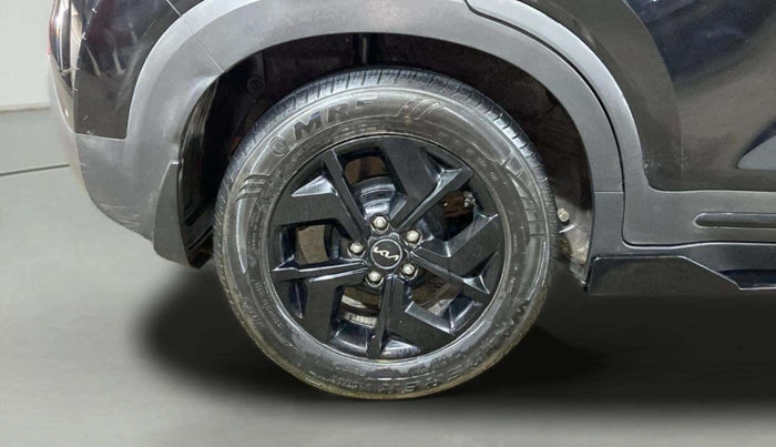 2023 KIA SONET HTX 1.5 DIESEL IMT, Diesel, Manual, 25,439 km, Right Rear Wheel