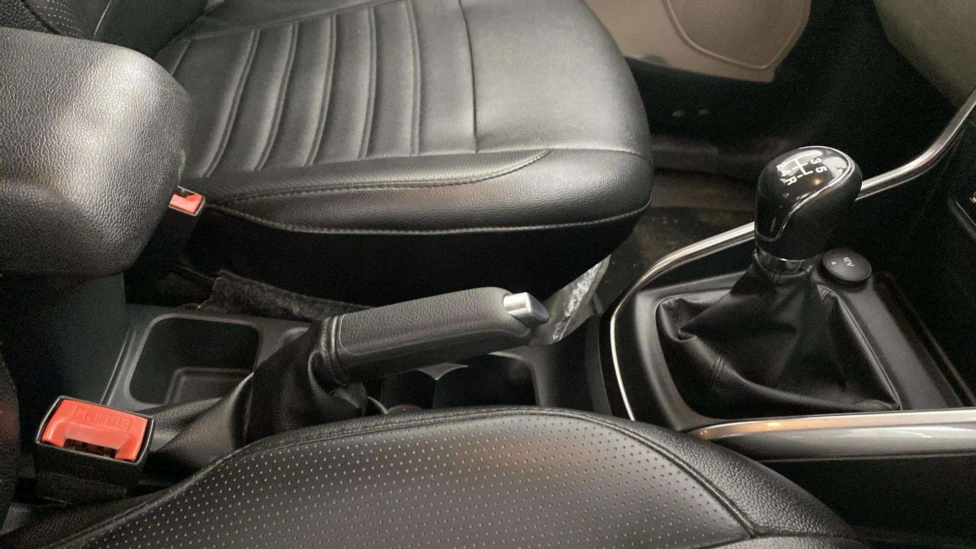 Gear-Lever-30