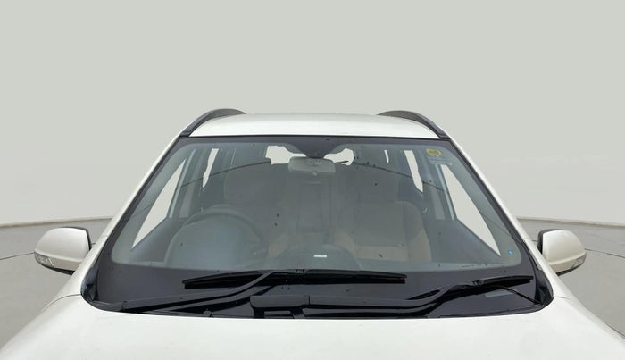 2021 Mahindra XUV500 W7, Diesel, Manual, 55,175 km, Front Windshield