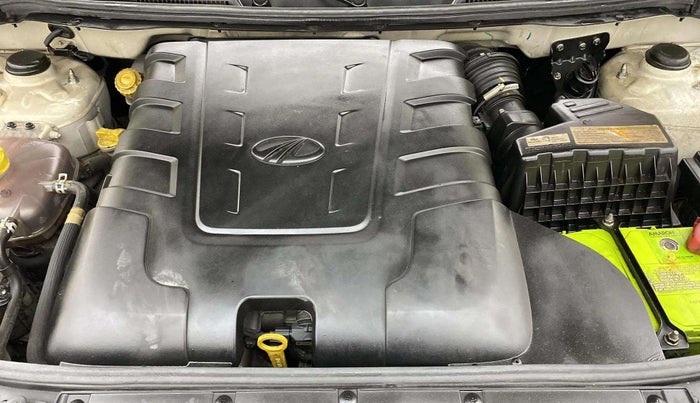 2021 Mahindra XUV500 W7, Diesel, Manual, 55,175 km, Engine View