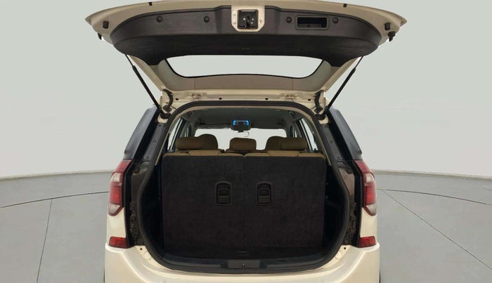 2021 Mahindra XUV500 W7, Diesel, Manual, 55,175 km, Boot Open Zoomed View