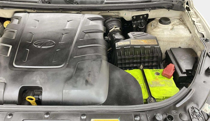 2021 Mahindra XUV500 W7, Diesel, Manual, 55,175 km, Engine View - Left
