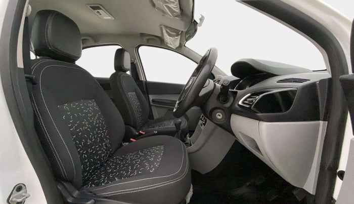 2022 Tata Tiago XT CNG, CNG, Manual, 64,657 km, Right Side Front Door Cabin