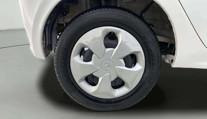 2022 Tata Tiago XT CNG, CNG, Manual, 64,657 km, Right Rear Wheel