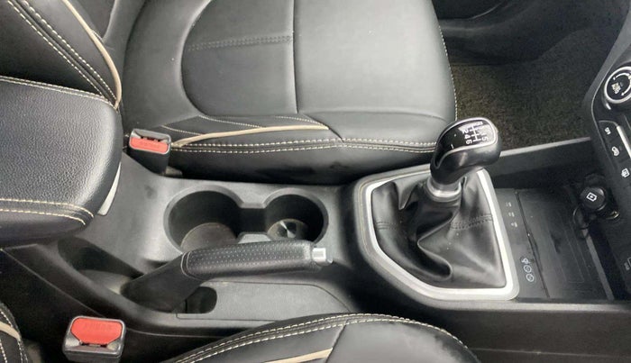 2018 Hyundai Creta SX (O) 1.6 PETROL, Petrol, Manual, 25,569 km, Gear Lever