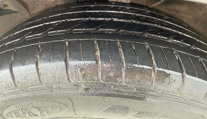 2018 Hyundai Creta SX (O) 1.6 PETROL, Petrol, Manual, 25,569 km, Left Front Tyre Tread